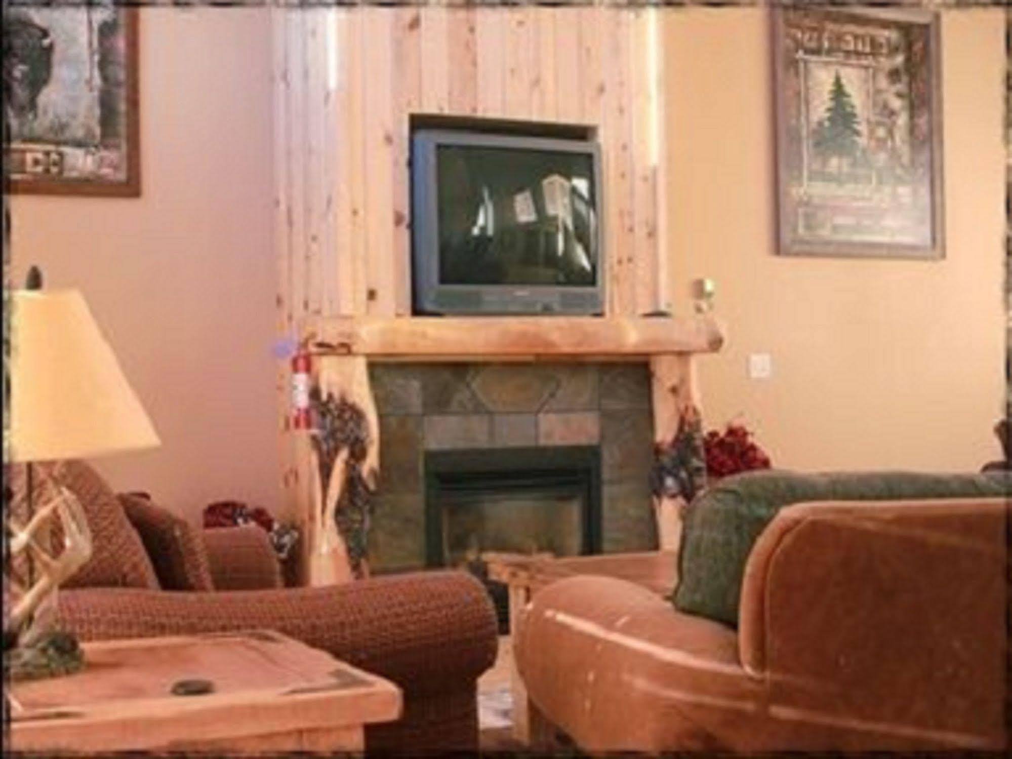 Lodge At Palmer Gulch Hill City Eksteriør bilde