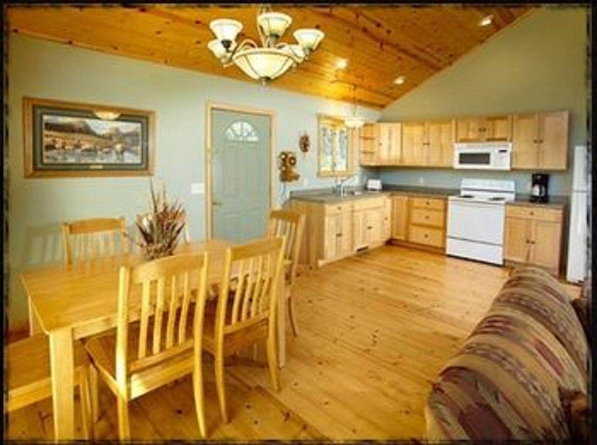Lodge At Palmer Gulch Hill City Eksteriør bilde
